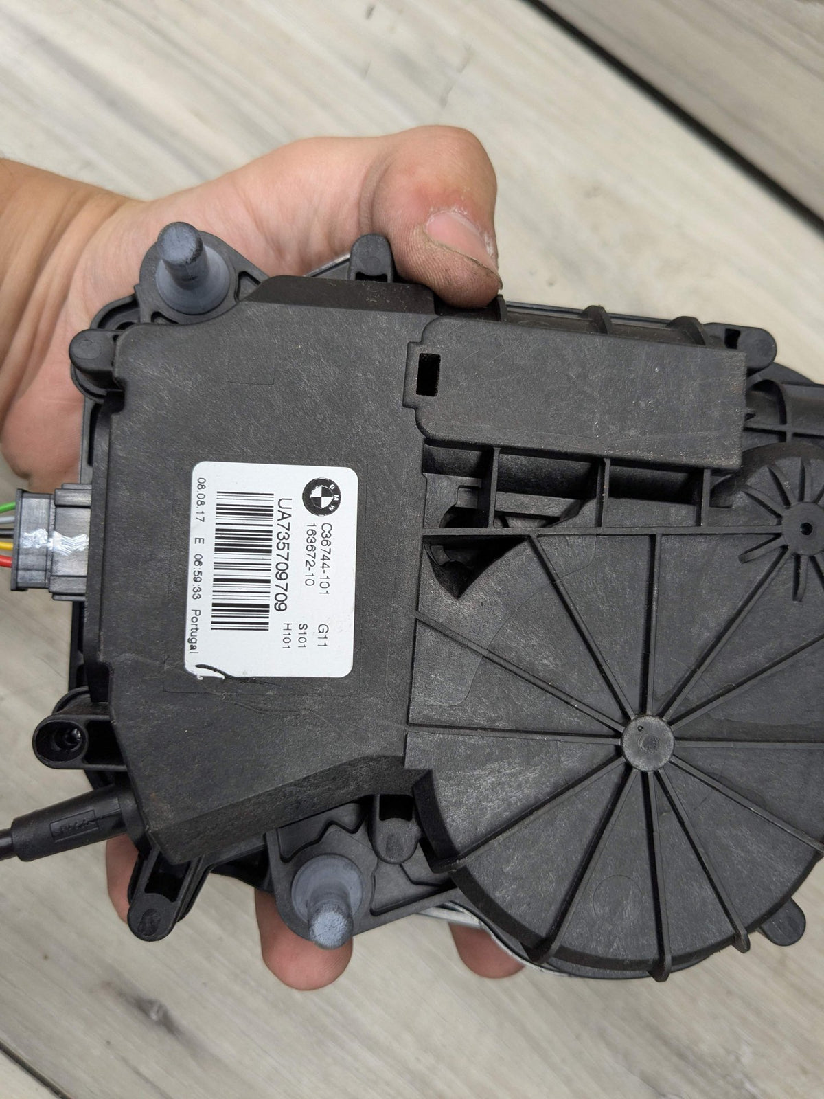 16-22 OEM BMW G11 G12 740 750 M760 Trunk Lid Power Lock Drive