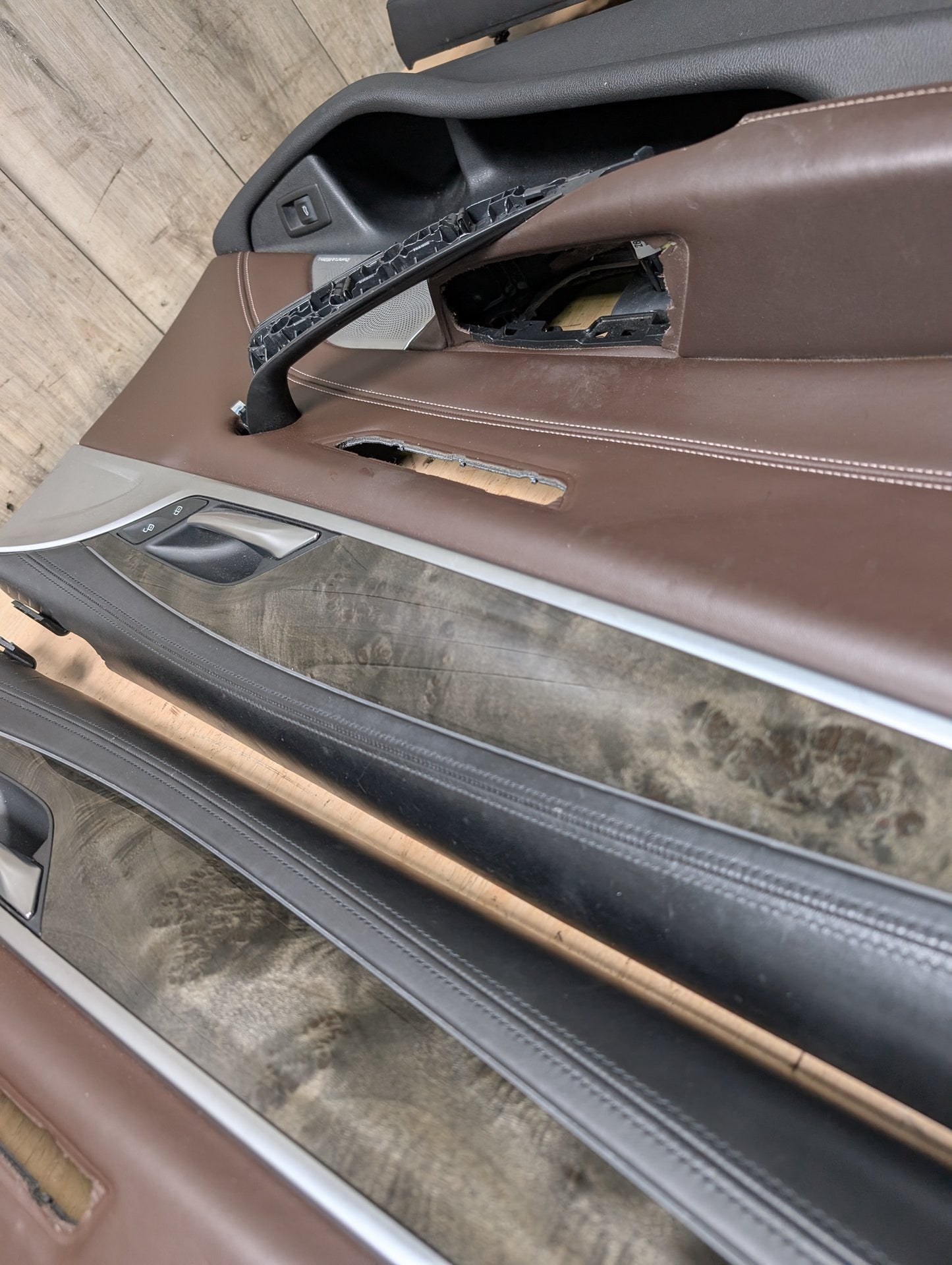 17-20 OEM BMW G30 Front Rear Interior Trim Door Panels SET Leather Brown