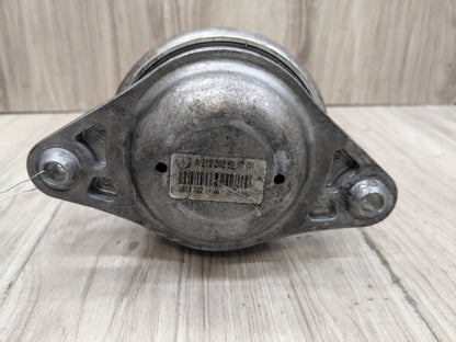 OEM Mercedes W212 W218 E550 M278 CLS63 AMG Engine Right Passsenger Motor Mount