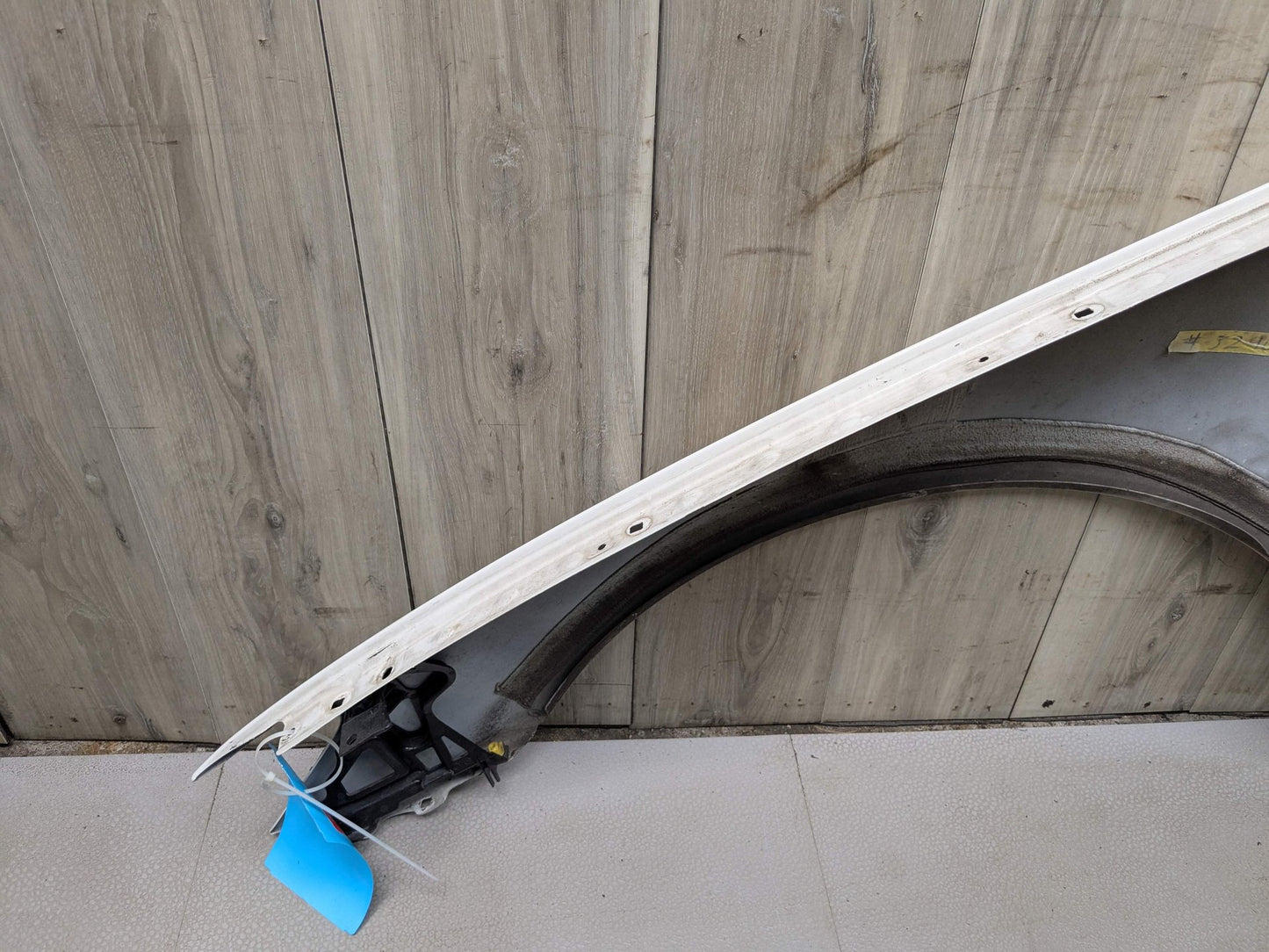 09-15 OEM BMW F01 F02 740 750 Front Right Passenger Side Fender Panel White 300 White ALPINWEISS III (300)