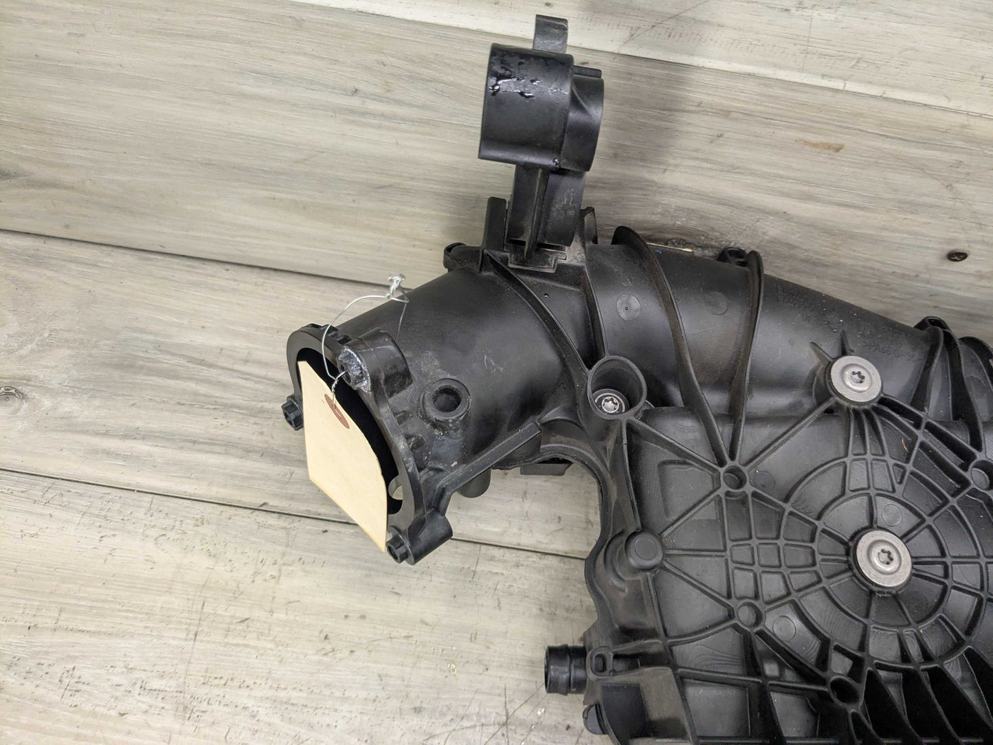 OEM BMW G01 G20 G26 G30 230 330 430 530 X3 Engine B46 Intake Manifold 8647975