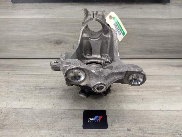 OEM BMW G20 G22 G23 330 M340 FRONT Left Driver Hub Spindle Knuckle Bearing RWD