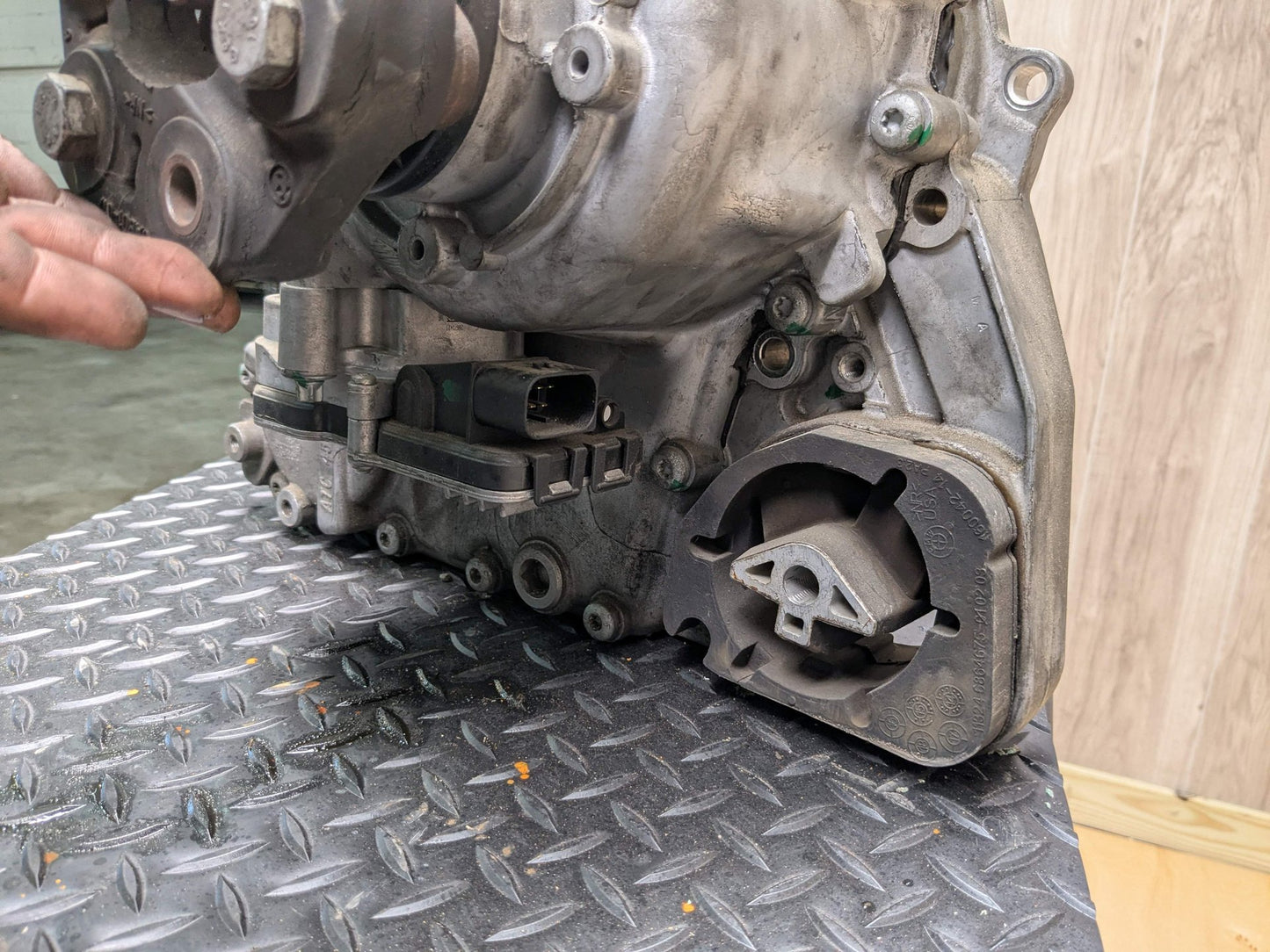Unknown Transmission Transfer Case k 7643751