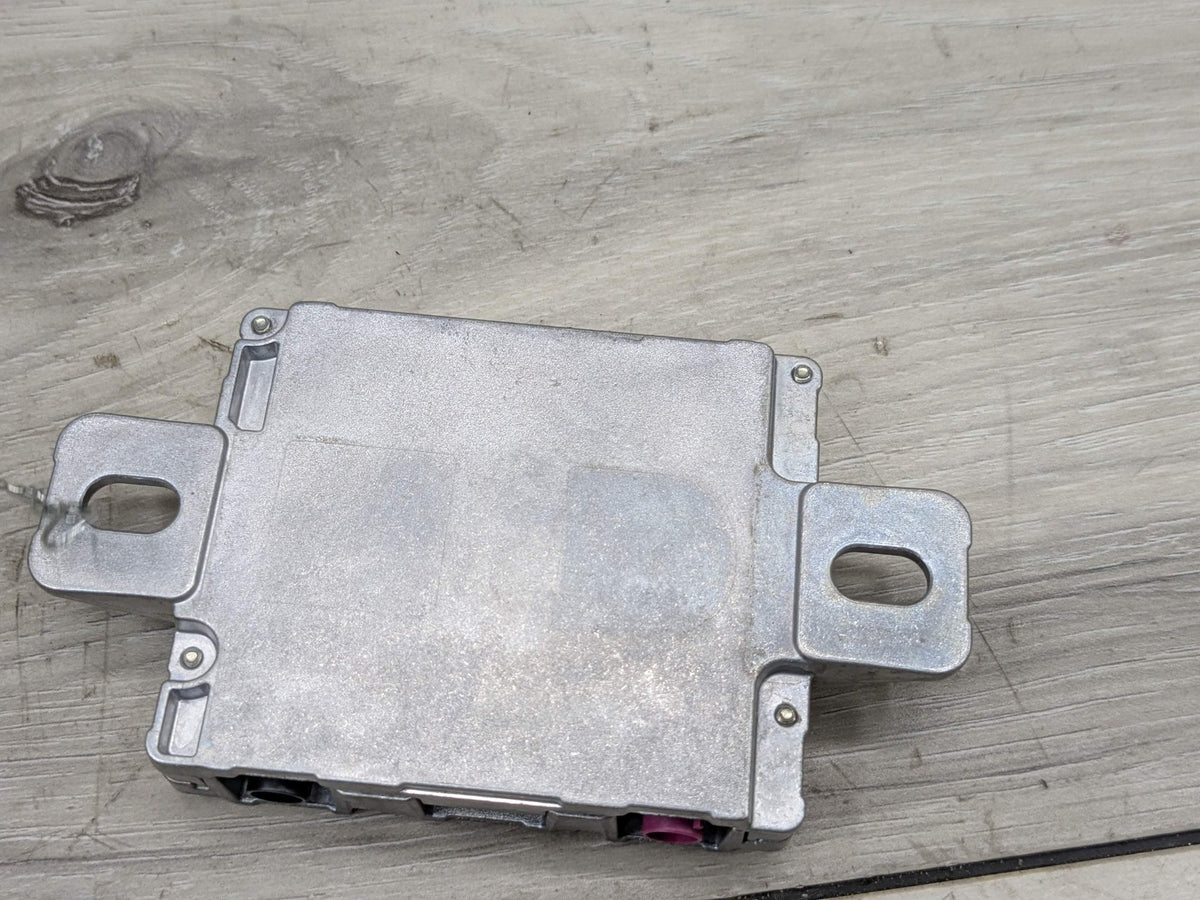 OEM BMW F22 F30 G11 G12 G30 F80 M2 M3 M4 Communication LTE Compensator Module