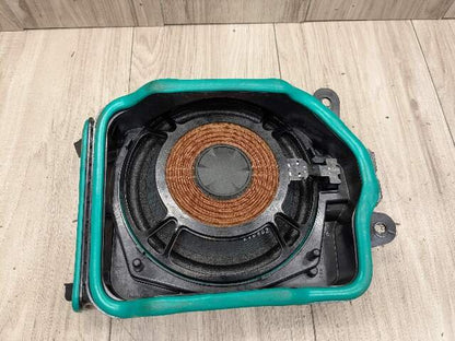 16-22 OEM BMW G30 G12 F90 Front Right Passenger Sub Subwoofer Speaker Harman