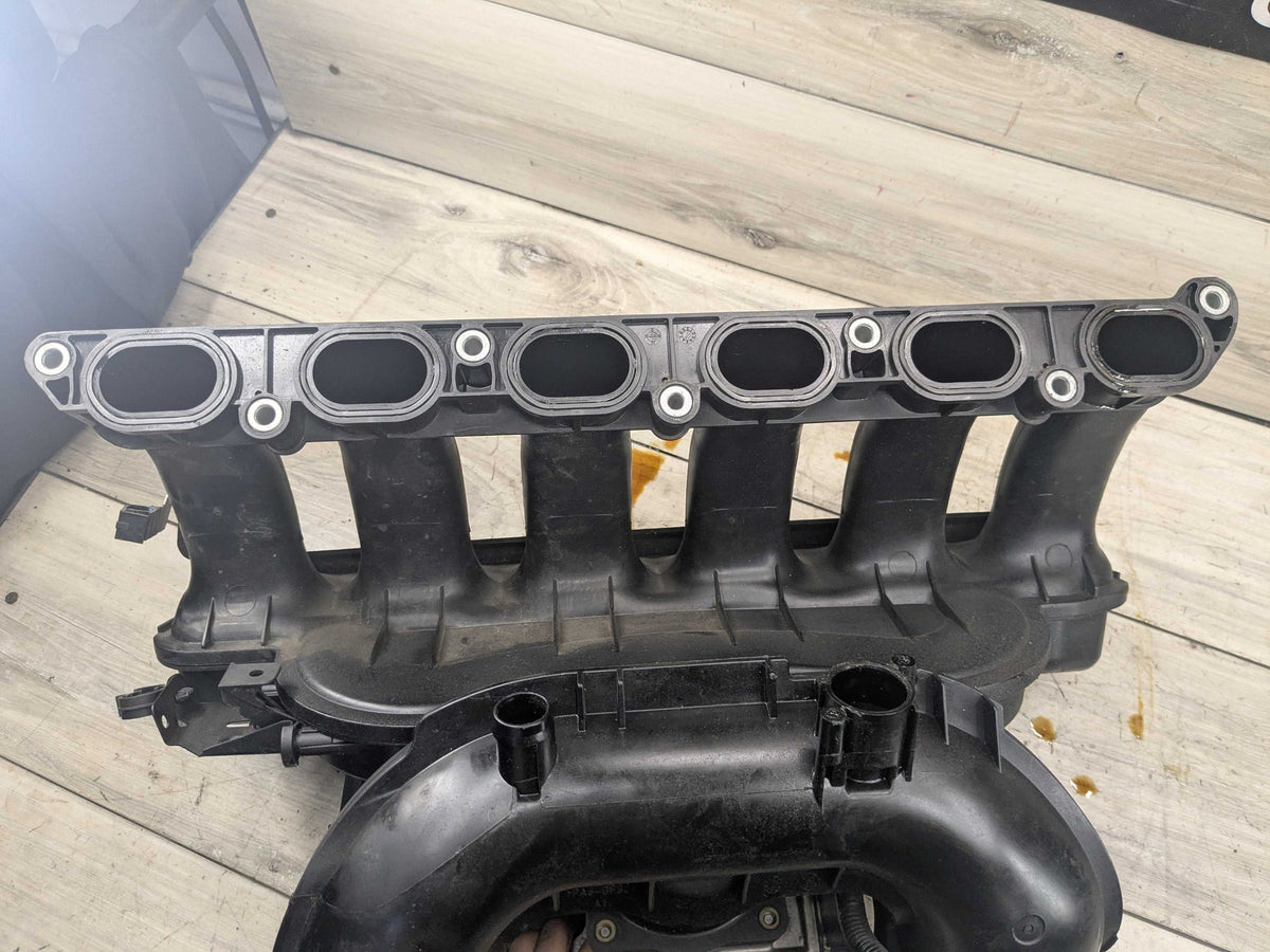 OEM BMW E70 E82 E88 E90 E92 E93 Engine N52 Intake Manifold w/ Throttle Body