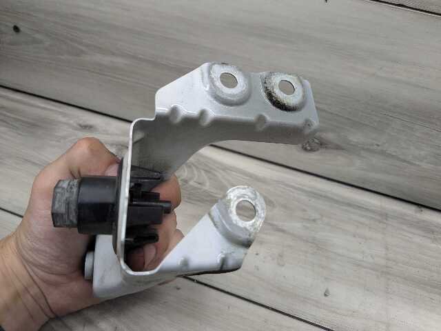 18-24 OEM BMW G01 G02 F97 F98 X3 X4 Left Driver Fender Wing Holder Bracket SET