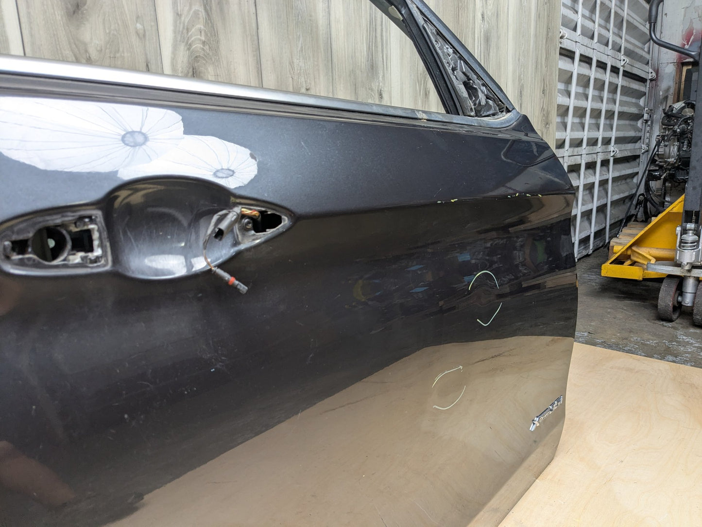 *15-19 OEM BMW F16 X6 F86 X6M Front Right Passenger Door Shell Panel Grey A90 SOPHISTOGRAU BRILLANTEFFEKT METALLI (A90)