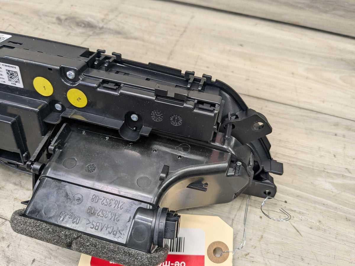 OEM BMW G20 G22 G23 G26 G80 G82 G83 AC Vent Heater Climate Control Switch Panel