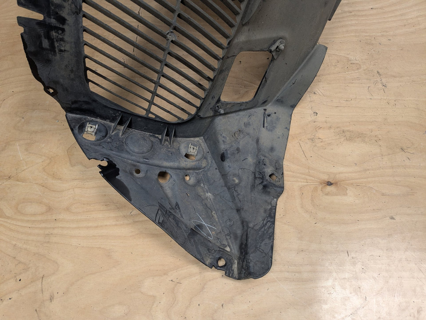 OEM BMW F25 F26 X3 X4 Front Right Passenger Fender Liner Wheel Splash Shield