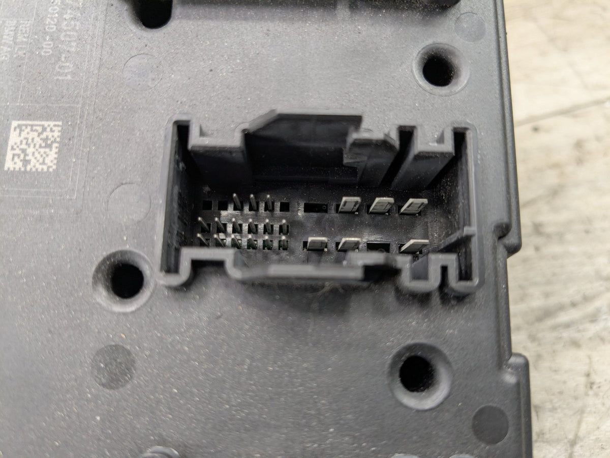*MATCH* OEM BMW F30 F32 F36 F82 REM Rear Body Control Electronic Module BCM Box