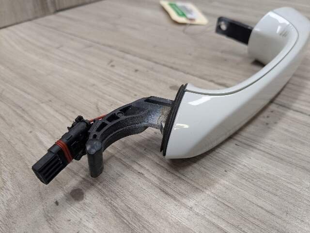2020 BMW 228i F44 Rear Left Driver Exterior Door Handle w/ Comfort Access 9463335