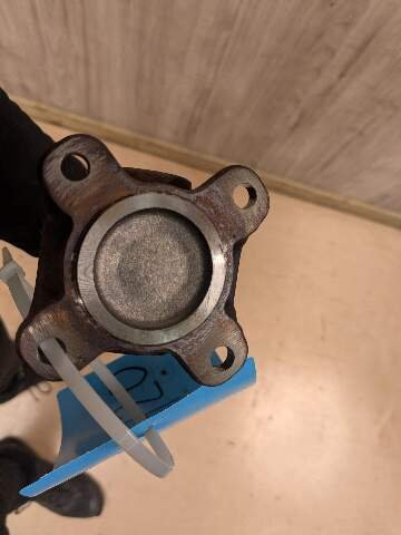 2010 - 2015 BMW 750i F01 Front Propeller Driveshaft Drive Shaft 8628043 N63B44O1