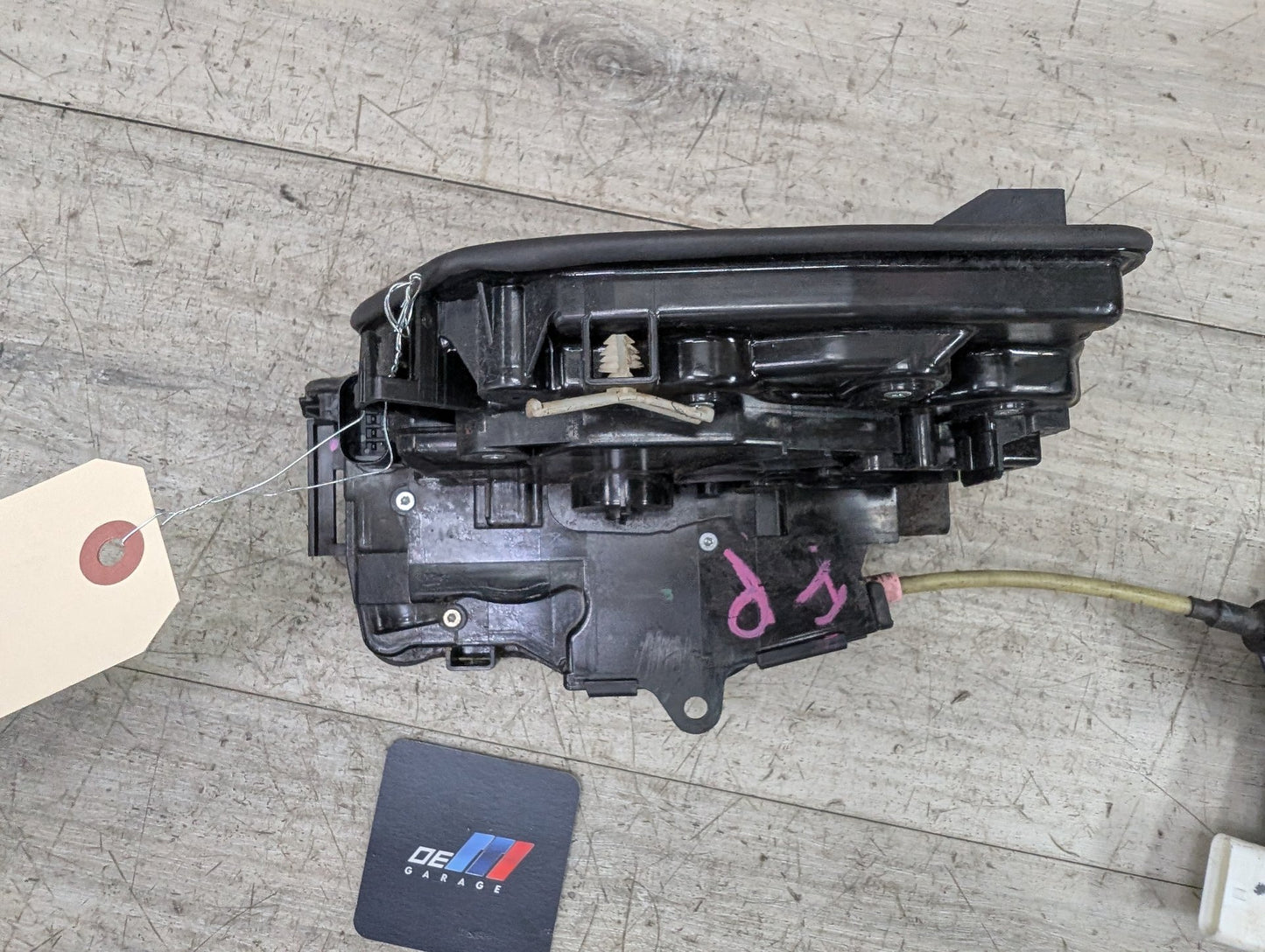 2017 BMW 740i G12 Front Right Passenger Door Latch Lock Actuator w/ Soft Close 2581894 16-22 OEM BMW G11 G12 FRONT RIGHT PASSENGER Door Lock Latch Actuator SOFT CLOSE