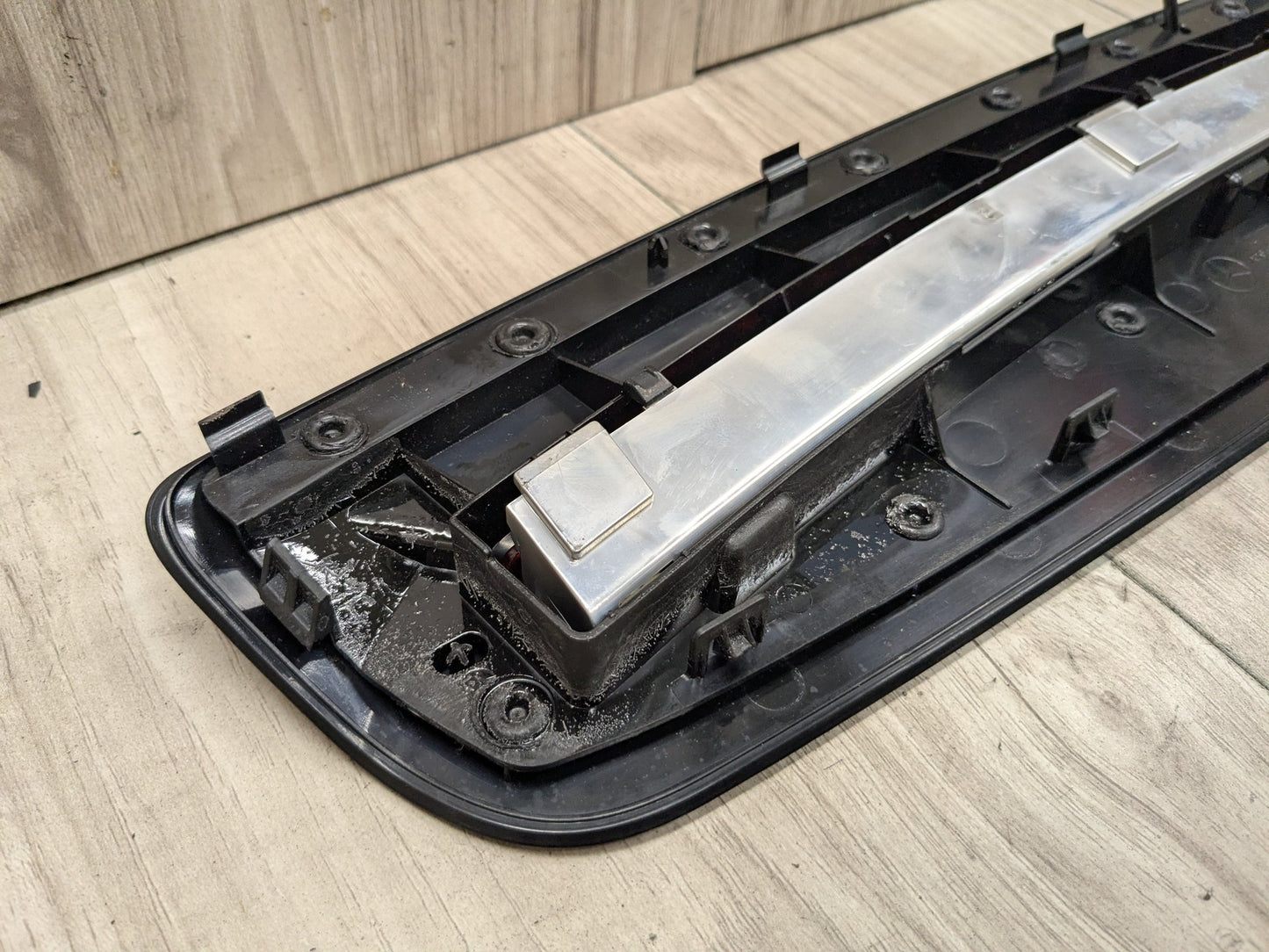 2015-2021 Mercedes-Benz C43 W205 Upper Liftgate Trunk Lid 3rd Brake Light A2058200060 OEM