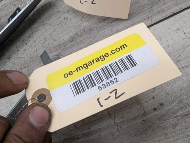2011 - 2016 BMW 335i F30 Front Left Driver Fender Trim Molding 7279695 N55B30M0