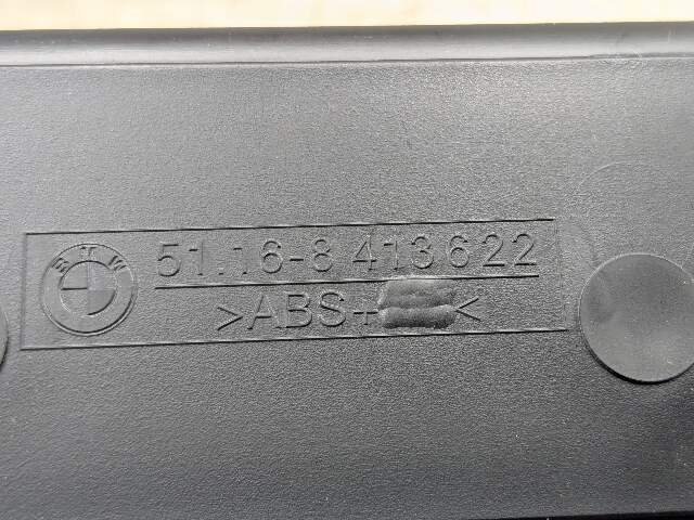1996 - 2003 BMW Z3 E36 Center Console Cup Holder 8413622 M54B25O0