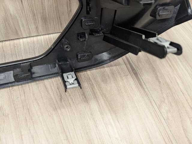 18-26 OEM BMW G29 Z4 30 M40 Dash AC Air Vent Strip Trim Piano Black