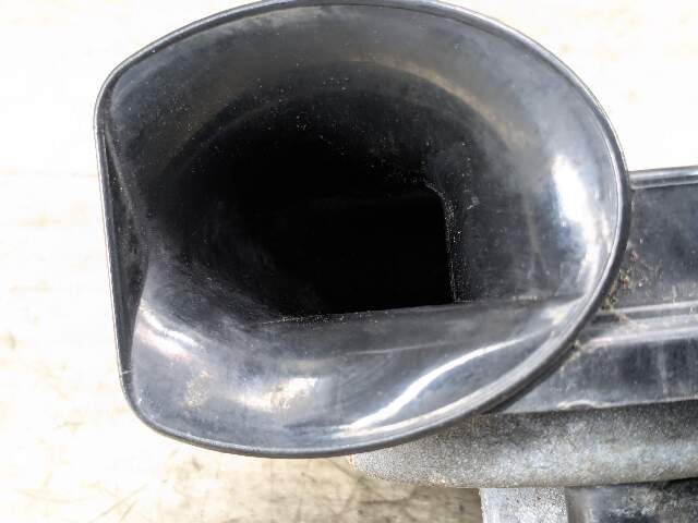 1996 - 2003 BMW Z3 E36 Alarm Horns SET 8407730 M54B25O0
