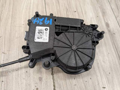 2020 - 2024 BMW X3 F97 Liftagte Trunk Lid Liftgate Lock Latch Actuator 7383561 S58