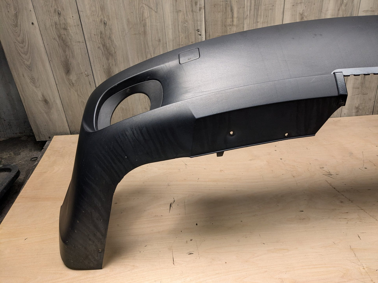 07-10 OEM BMW E70 X5 3.0si 3.5d 4.8i Rear Bumper Cover Trim Panel Diffuser TITANSILBER METALLIC (354)