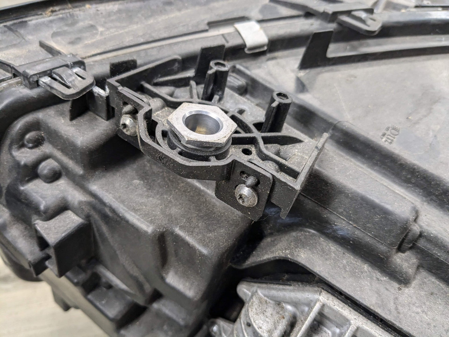 2019 BMW X3 G01- Unknown PN: 8739658