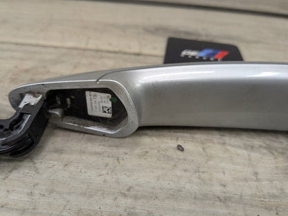 OEM BMW F22 F30 F32 F33 F36 Comfort Access Front Right Side Door Handle Silver