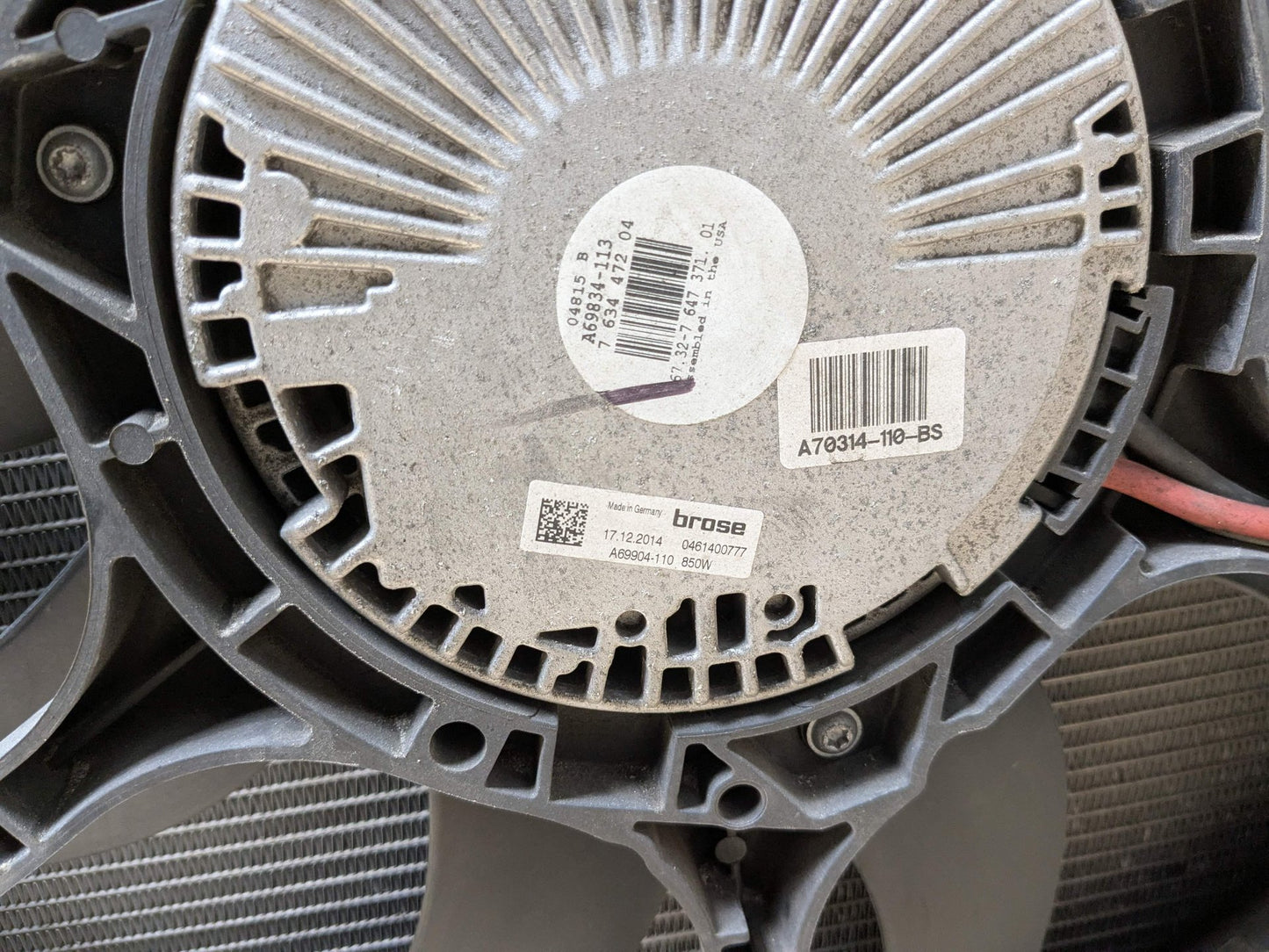 14-19 OEM BMW F15 F16 X5 X6 Radiator Condenser Fan Shroud Assembly 850W N63