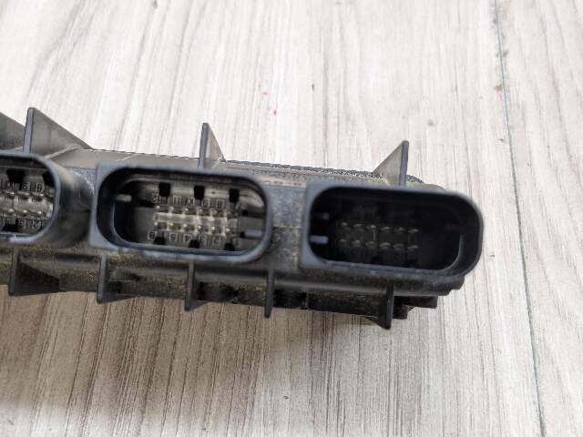 OEM BMW F23 F30 F36 G01 G12 G20 G30 Integrated Power Supply Module Unit B46 B58