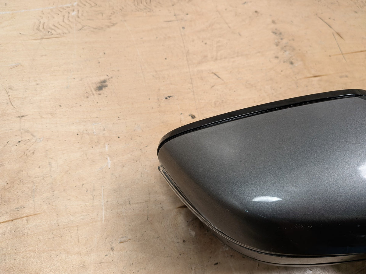 OEM BMW G11 G12 740 750 M760 Right Passenger Side Mirror Blind Spot Camera GLOSS