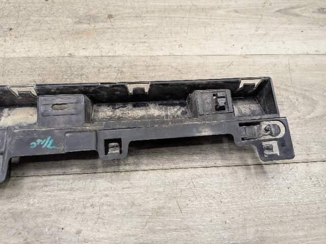 2011 - 2016 BMW 335i F30 Left Driver Side Skirt Rocker Panel Brackets SET 7256915 N55B30M0
