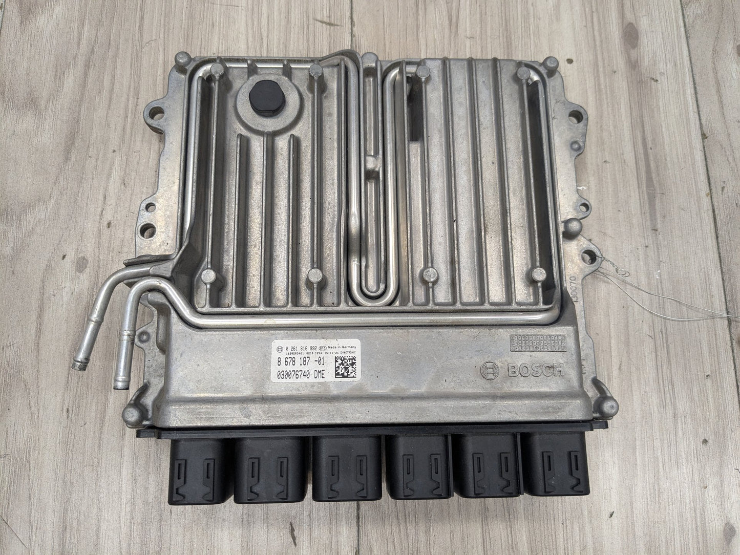 16-19 OEM BMW G11 G12 G30 M550 750 Engine N63 DME ECU Control Module Computer