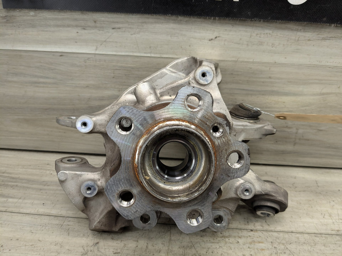 2020 BMW 330i G20 Rear Left Driver Spindle Knuckle w/ Bearing 6879533 19-25 OEM BMW G20 330 M340 REAR Left Driver Knuckle Wheel Hub Spindle Bearing OEM