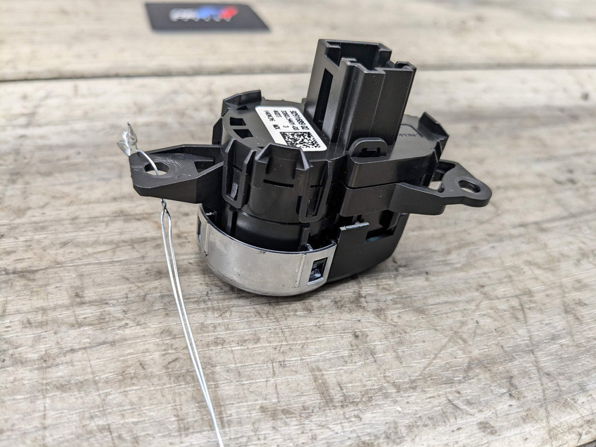 14-19 OEM BMW F15 F16F85 F86 X5 X5M X6 Auto Start Stop Ignition Button Switch