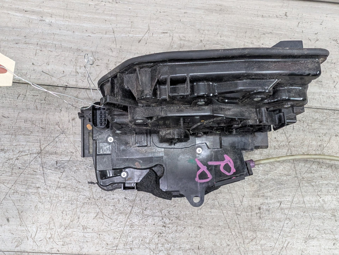 2017 BMW 740i G12 Rear Right Passenger Door Latch Lock Actuator w/ Soft Close 2581898 OEM BMW G12 740 750 B7 REAR RIGHT PASSENGER Door Lock Latch Actuator SOFT CLOSE