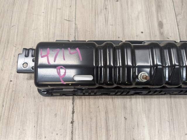 18-24 OEM BMW G01 G02 F97 X3 X4 Right Passenger Knee Airbag Air Bag 9363844