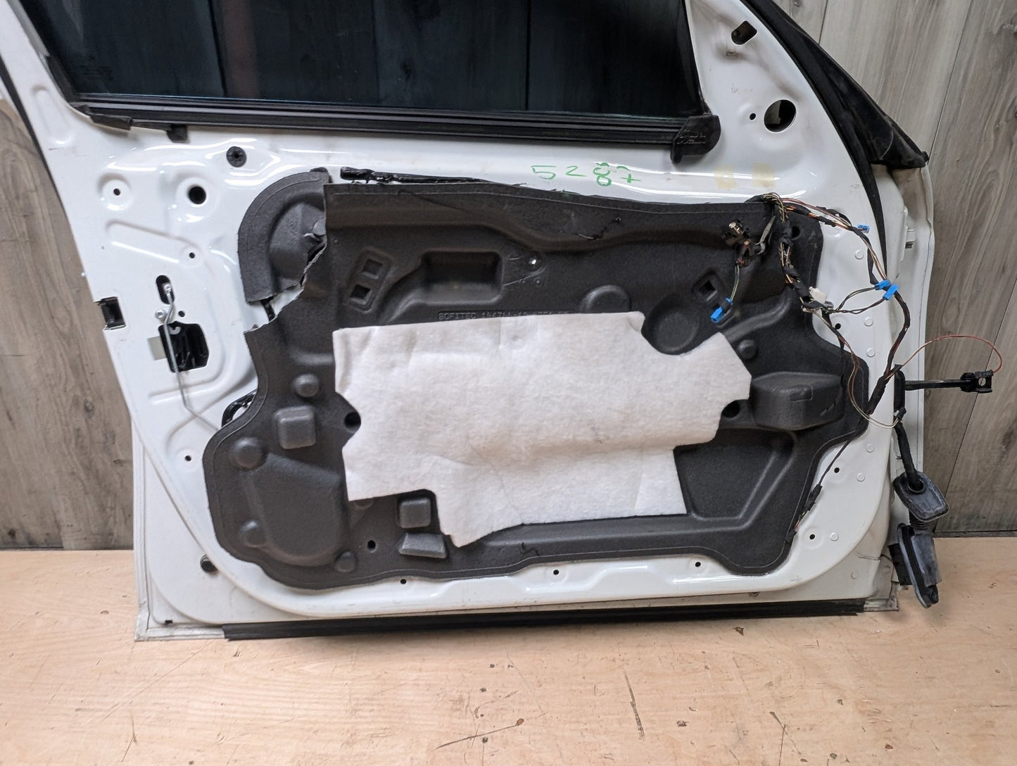 *11-16 OEM BMW F10 528 535 Sedan Front Left Driver Door Shell Panel White White 300