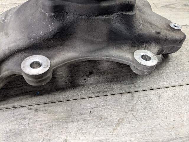 OEM BMW G30 530 540 M550 AWD Front Right Passenger Hub Spindle Knuckle Bearing