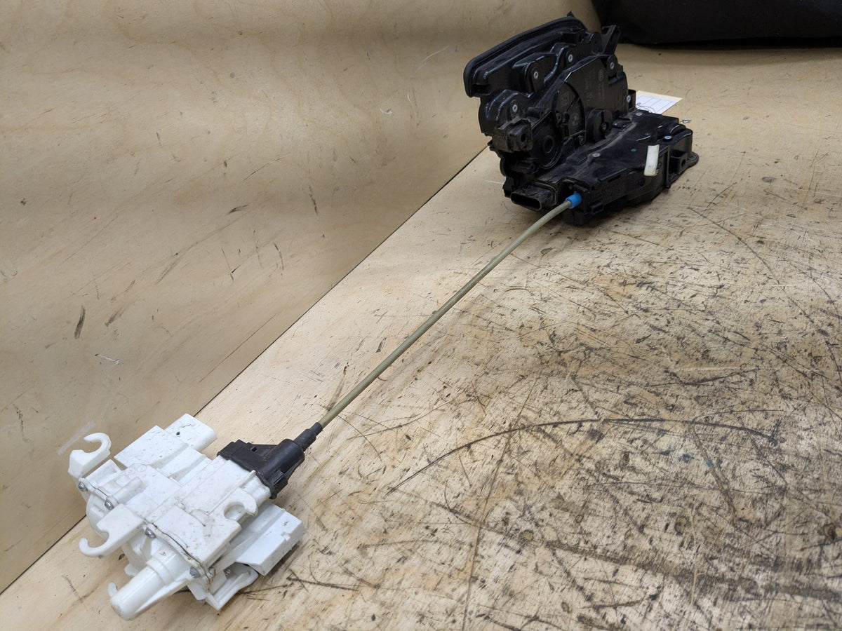 2016-2019 BMW 750i G12 Rear Left Driver Door Latch Lock Actuator 2581897 OEM