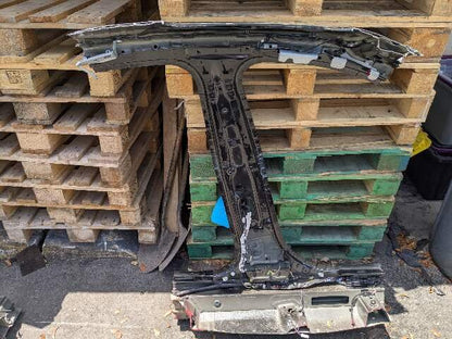 22-24 OEM BMW G26 430 M440 Left Driver Side B Pillar Door Body Cut Structure