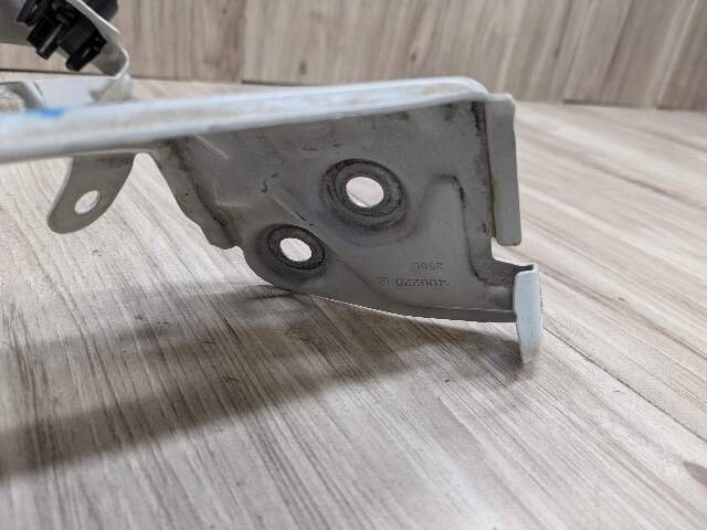18-24 OEM BMW G01 G02 F97 X3 X4 Right Passenger Fender Wing Holder Bracket SET