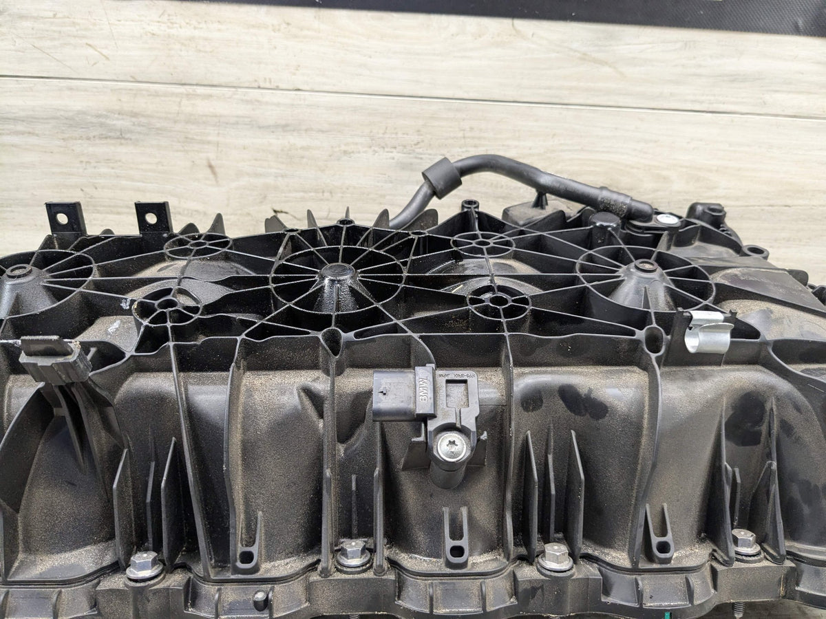 OEM BMW G01 G05 G12 G20 G42 G30 M340 M440 X3 Engine B58 Intake Manifold 8647977
