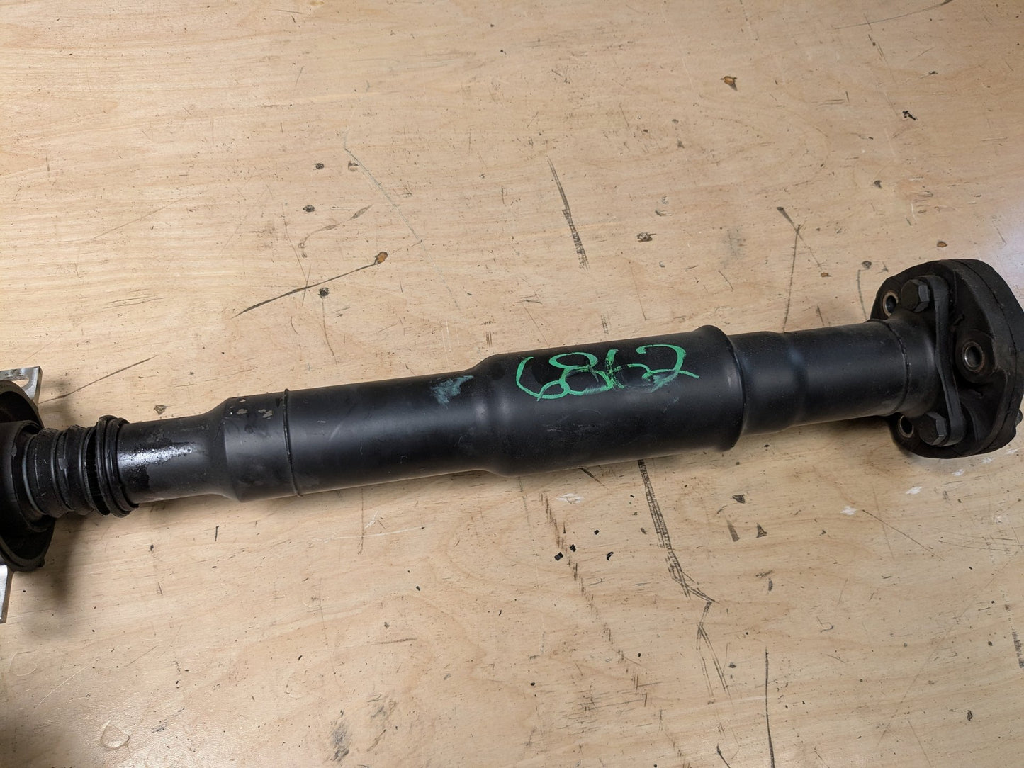 18-20 OEM BMW G30 M550 AWD Rear Drive Shaft Driveshaft Propeller