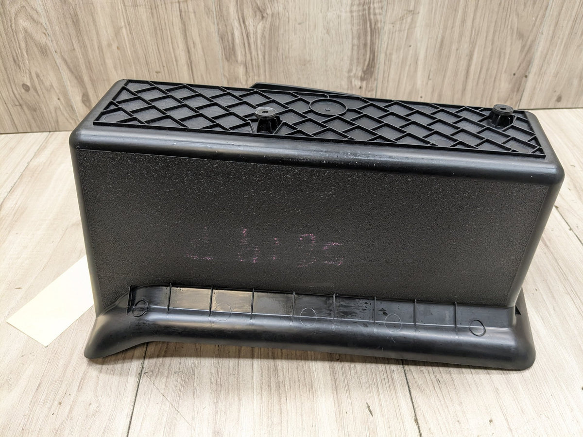 2017-2023 BMW M550i G30 Rear Right Passenger Trunk Cargo Quarter Trim Cover Panel 7373580 17-20 OEM BMW G30 540 Sedan Rear Trunk Right Side Storage Box Compartment Tray