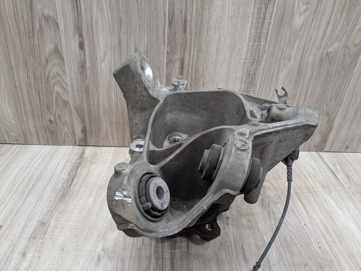 19-26 OEM BMW G05 G06 X5 X6 X7 Rear Right Passenger Hub Spindle Knuckle Bearing