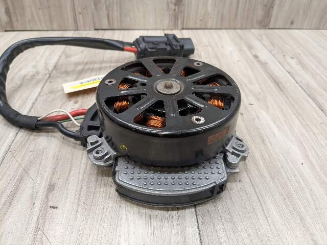 OEM BMW G12 G14 G15 G16 G30 G32 Engine Electric Radiator Cooling Fan Motor 1000W
