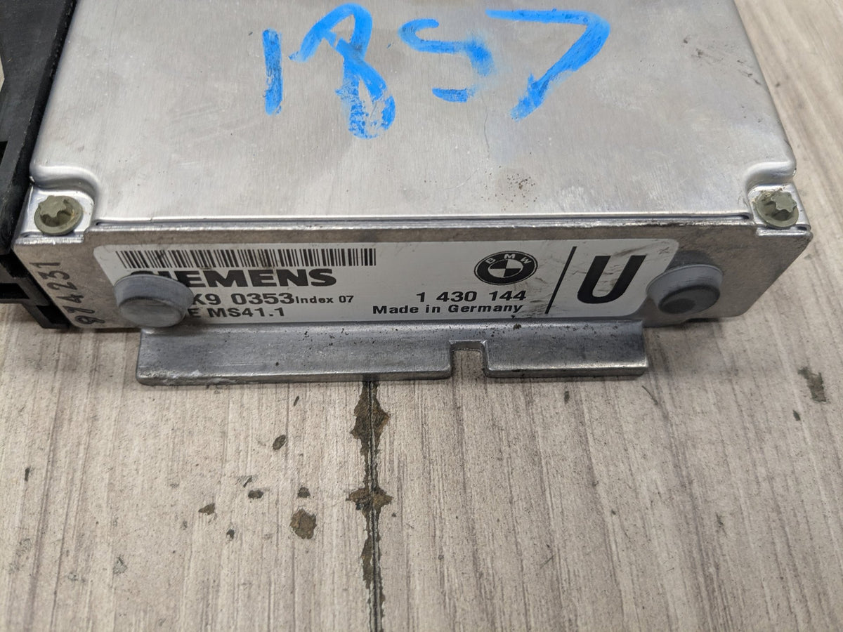 1998 BMW Z3 E36 - Engine Motor ECU DME Computer & Key SET PN: 1430188