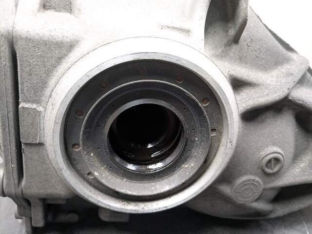 18-24 OEM BMW G01 G02 X3 X4 B46 B58 Rear Differential Axle Gearbox Carrier 3.38