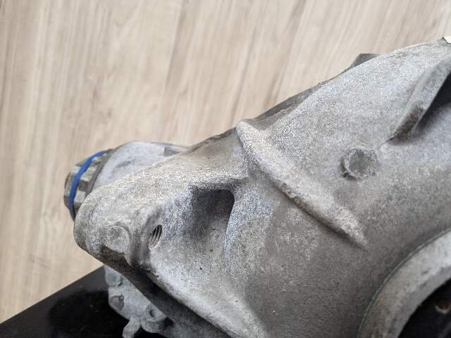 18-24 OEM BMW G01 G02 X3 X4 B46 B58 Rear Differential Axle Gearbox Carrier 3.38