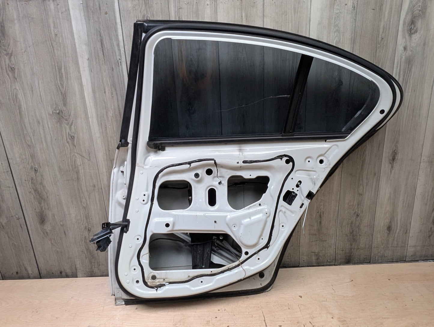 *11-16 OEM BMW F10 528 535 Sedan Rear Right Passenger Door Shell Panel White White 300